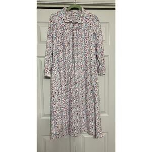 Lanz of Salzburg Peter Pan-Collar Cotton Cardinals & Hearts Flannel Nightgown S